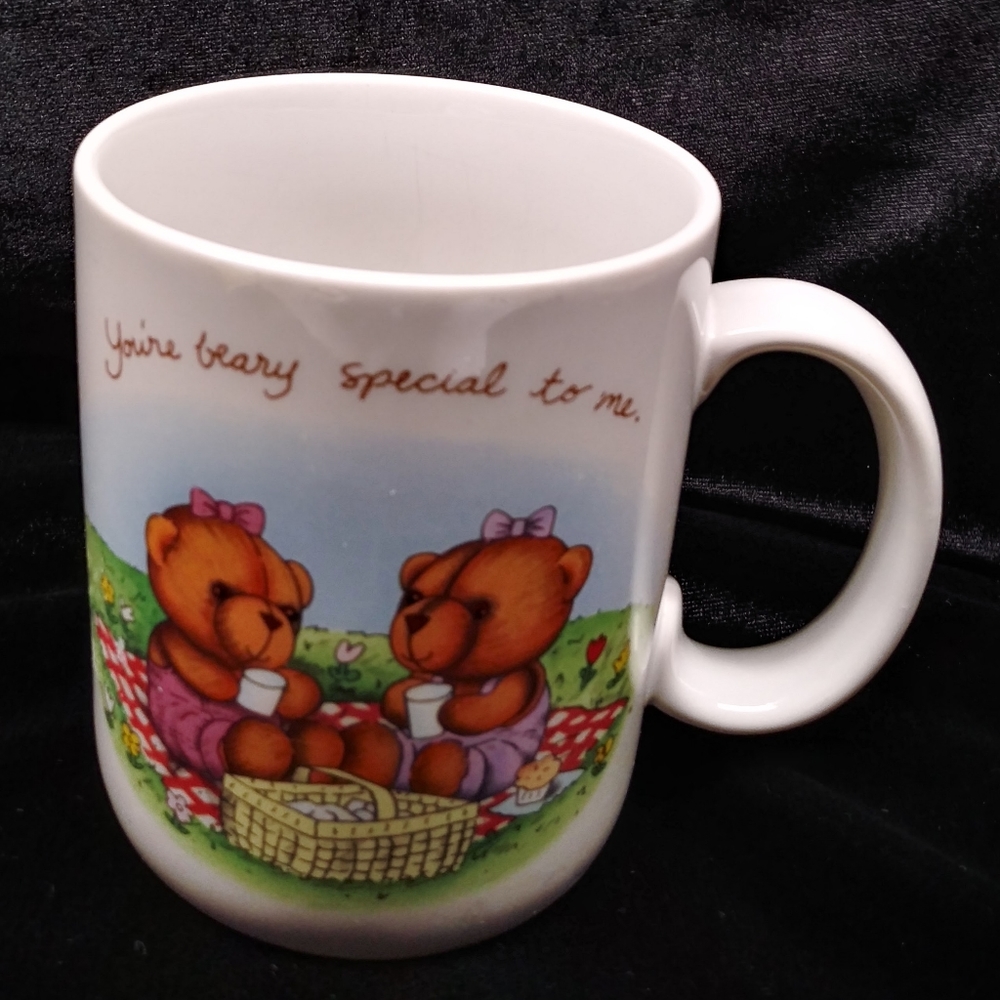 1980's Avon "Teddy Bear Picnic" Coffee Mug